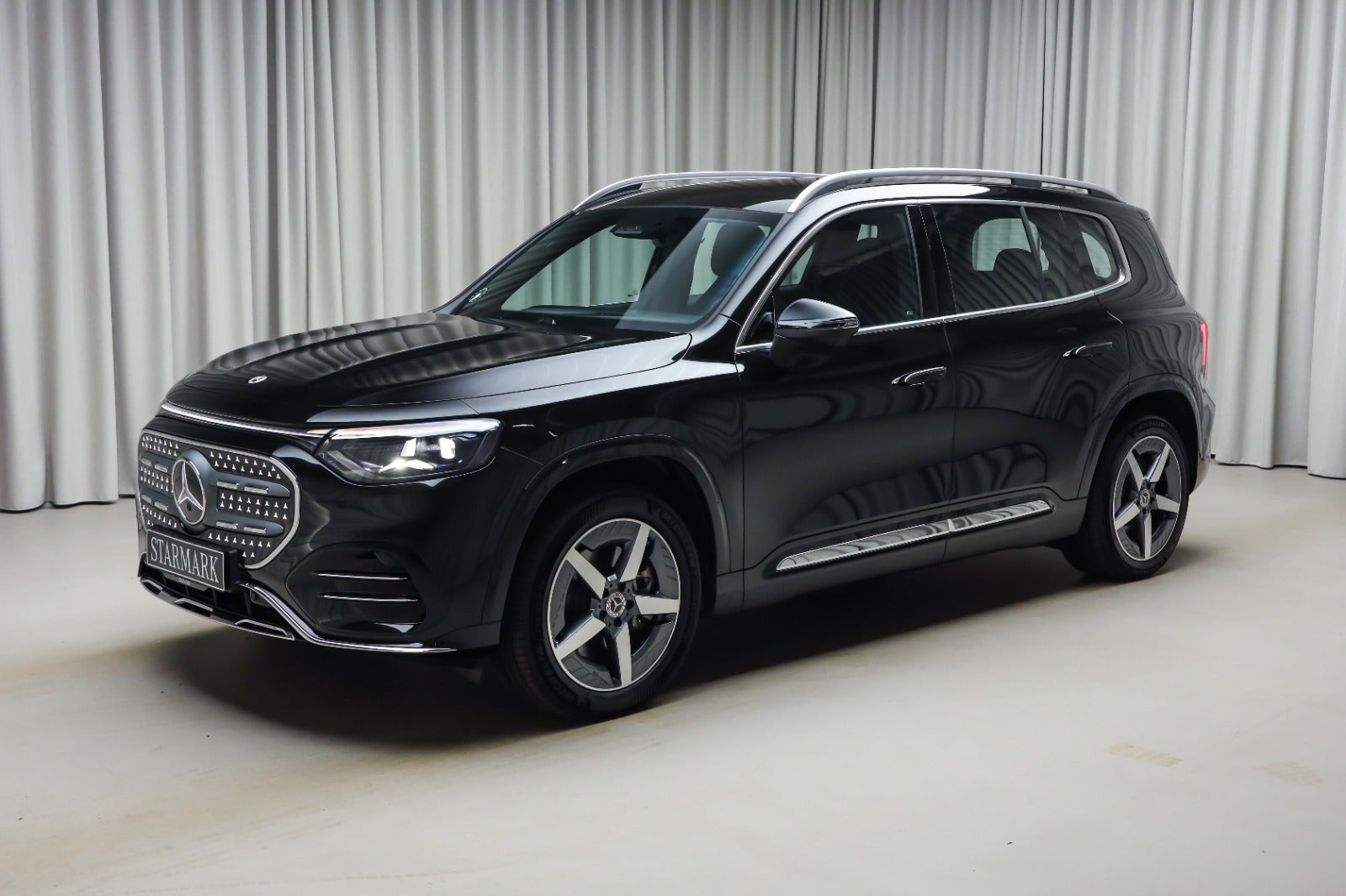 Mercedes-Benz GLB 250+