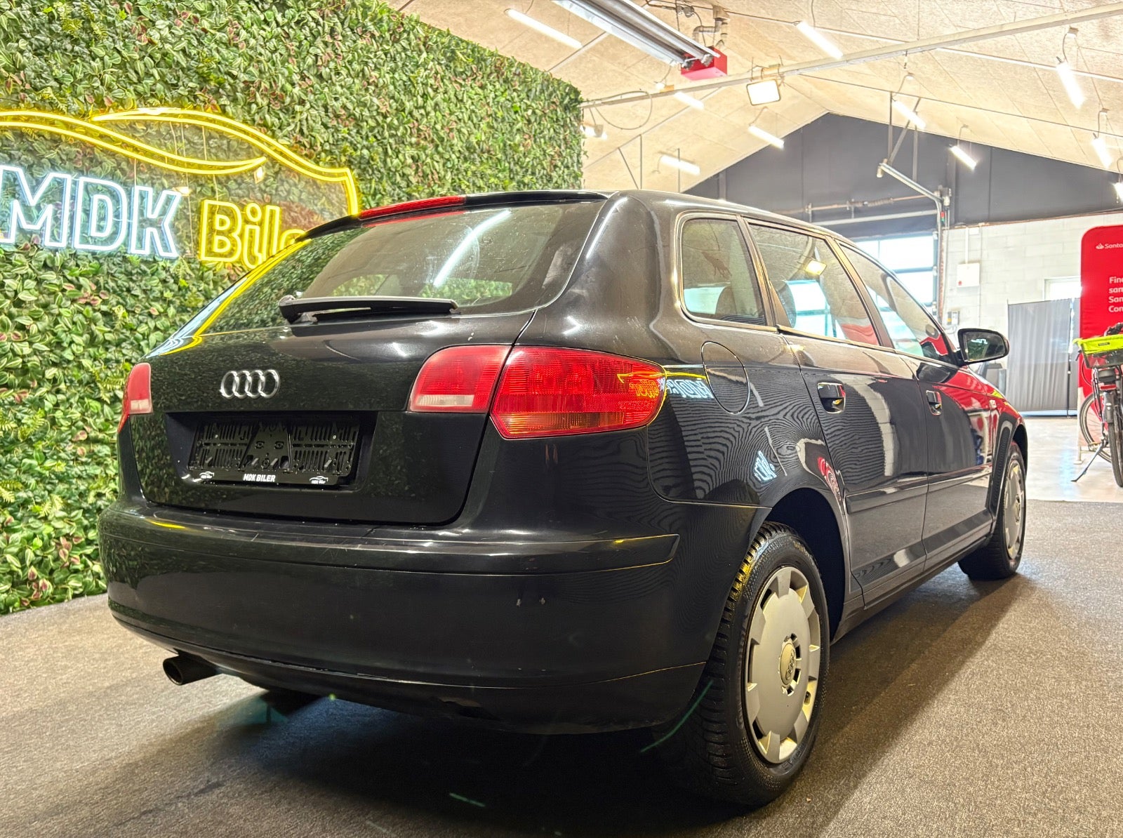 Billede af Audi A3 1,6 Attraction Sportback aut.