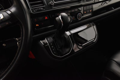 VW Multivan TDi 204 Generation Six DSG 4Motion kort