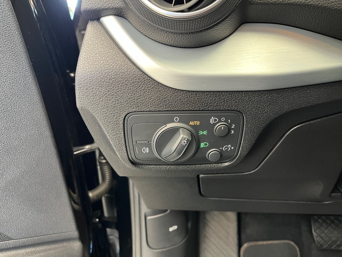 Billede af Audi Q2 35 TFSi Sport S-tr.