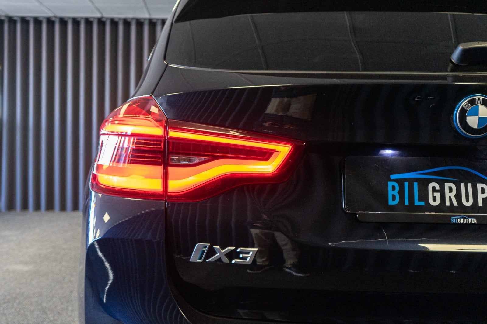 Billede af BMW iX3  Charged