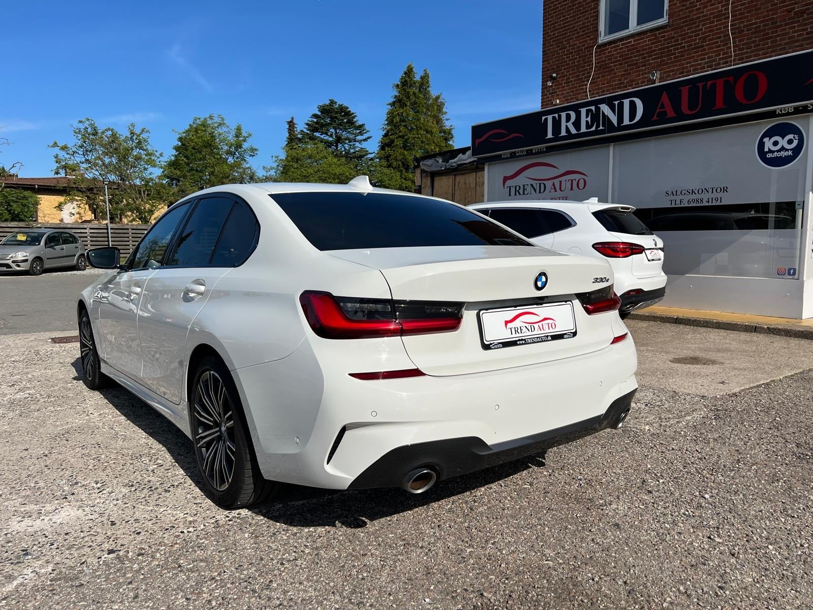 BMW 330e 2019