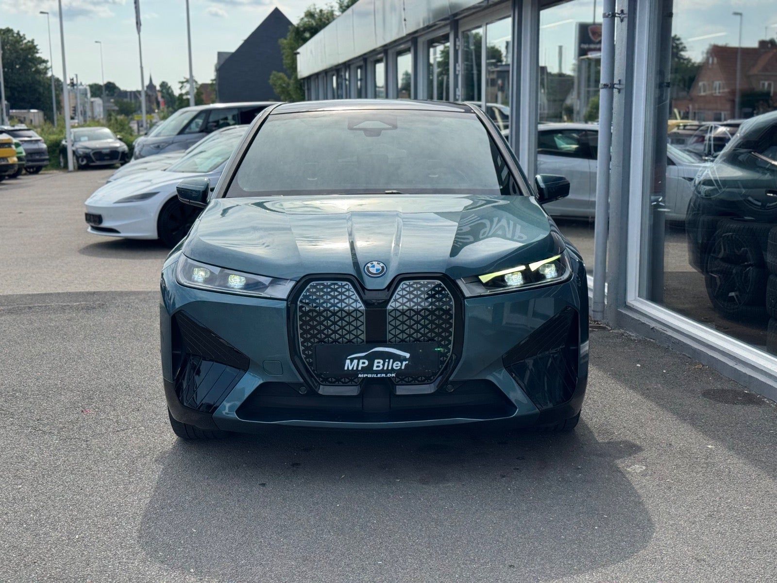 Billede af BMW iX xDrive40 Sport