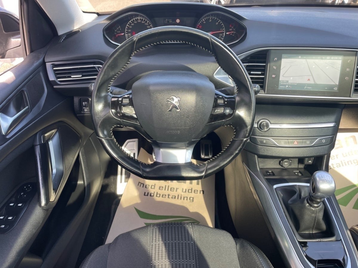 Billede af Peugeot 308 1,6 BlueHDi 120 Allure Sky SW