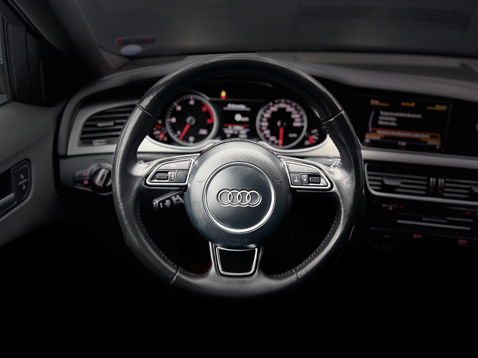 Audi A4 2014