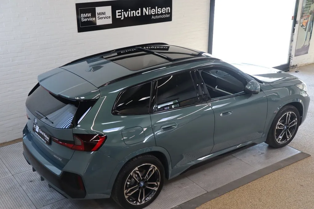 BMW iX1 xDrive30 M-Sport