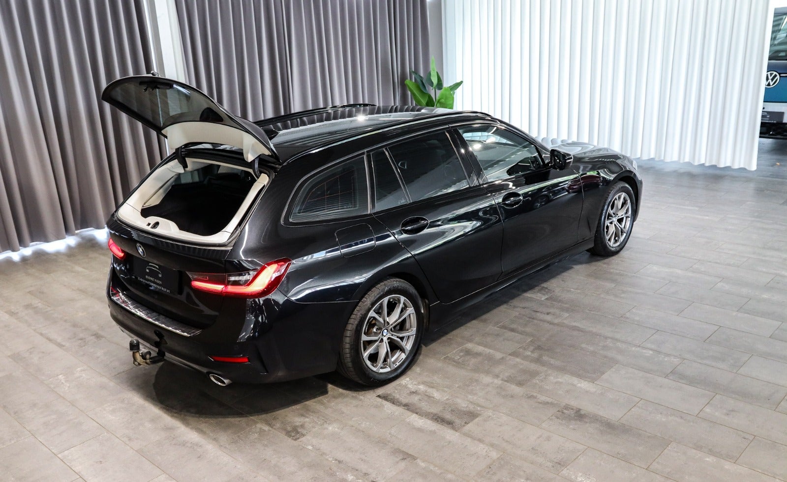 Billede af BMW 320d 2,0 Touring Sport Line aut.