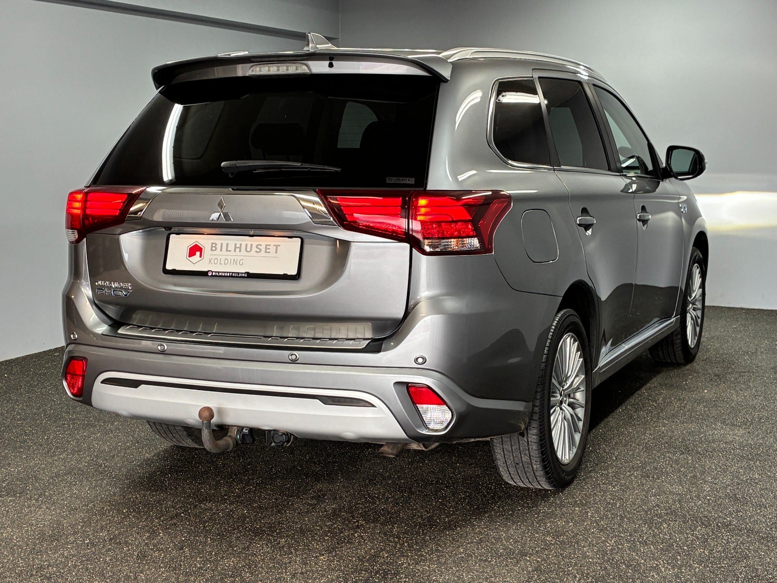 Billede af Mitsubishi Outlander 2,4 PHEV Intense CVT 4WD