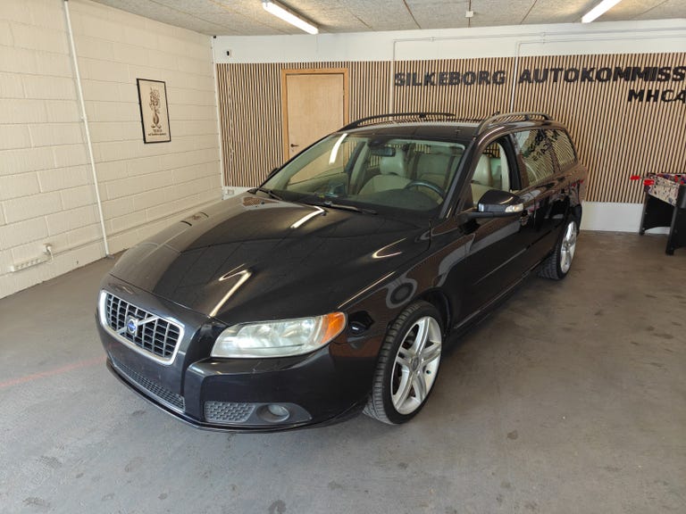 Volvo V70 T Momentum aut.