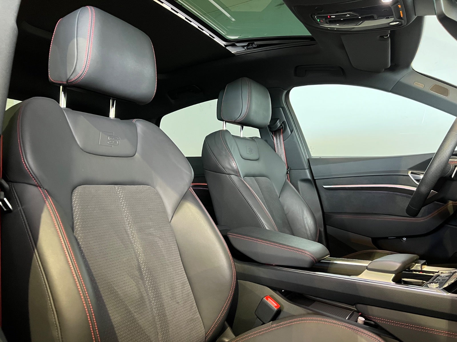 Audi Q8 e-tron S-line Sportback quattro