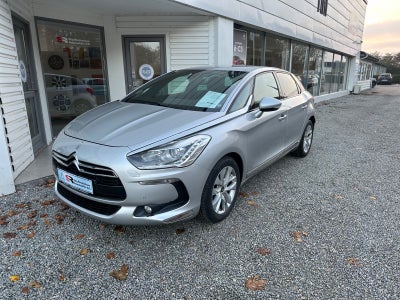 Citroën DS5 1,6 BlueHDi 120 Style 5d
