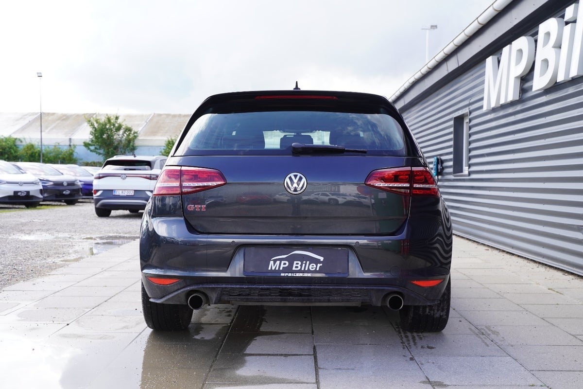Billede af VW Golf VII 2,0 GTi Performance DSG BMT