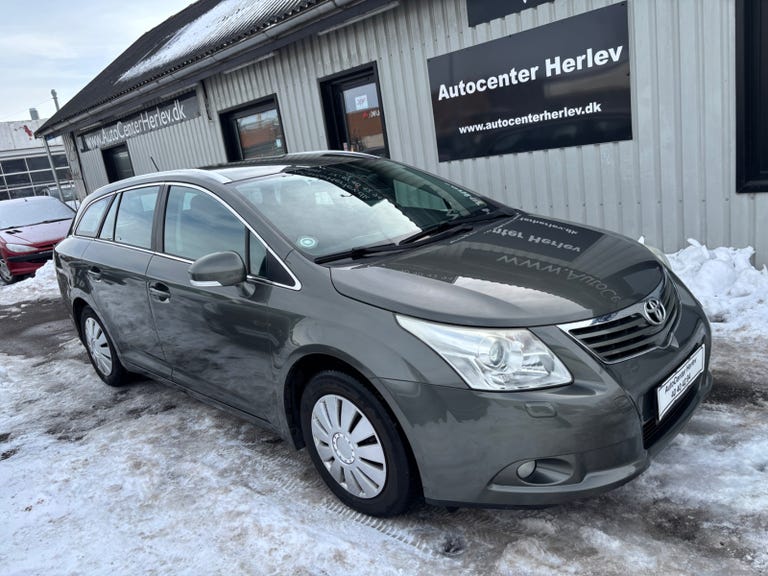 Toyota Avensis VVT-i T1 stc.