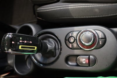 MINI Cooper SE Classic Trim