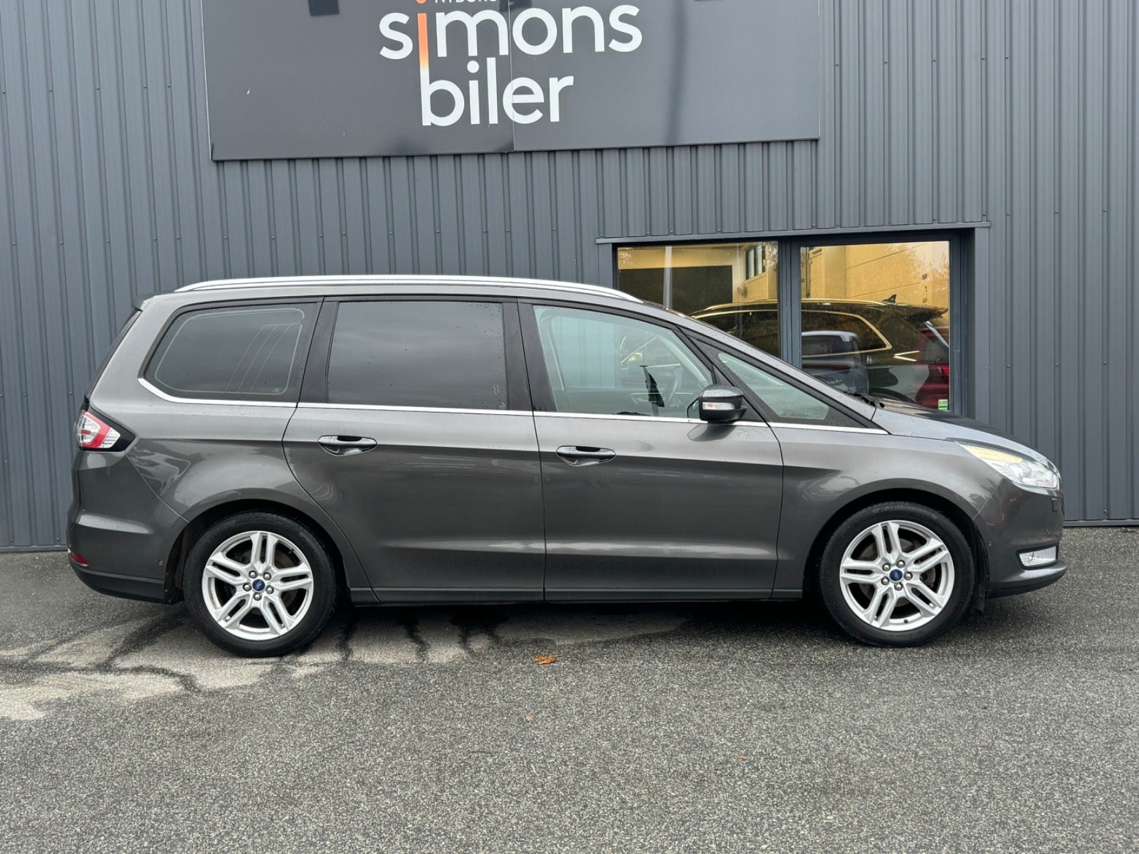 Ford Galaxy 2016