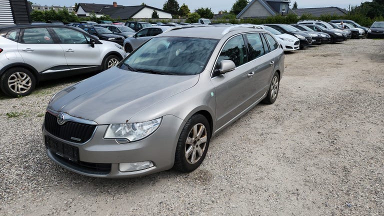 Skoda Superb TDi 105 Ambition Combi