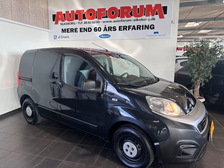 Fiat Fiorino MJT 80 Professional Van