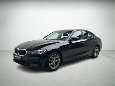 BMW 320i Connected aut.