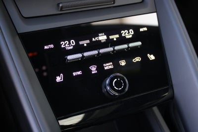 Porsche Macan 4 
