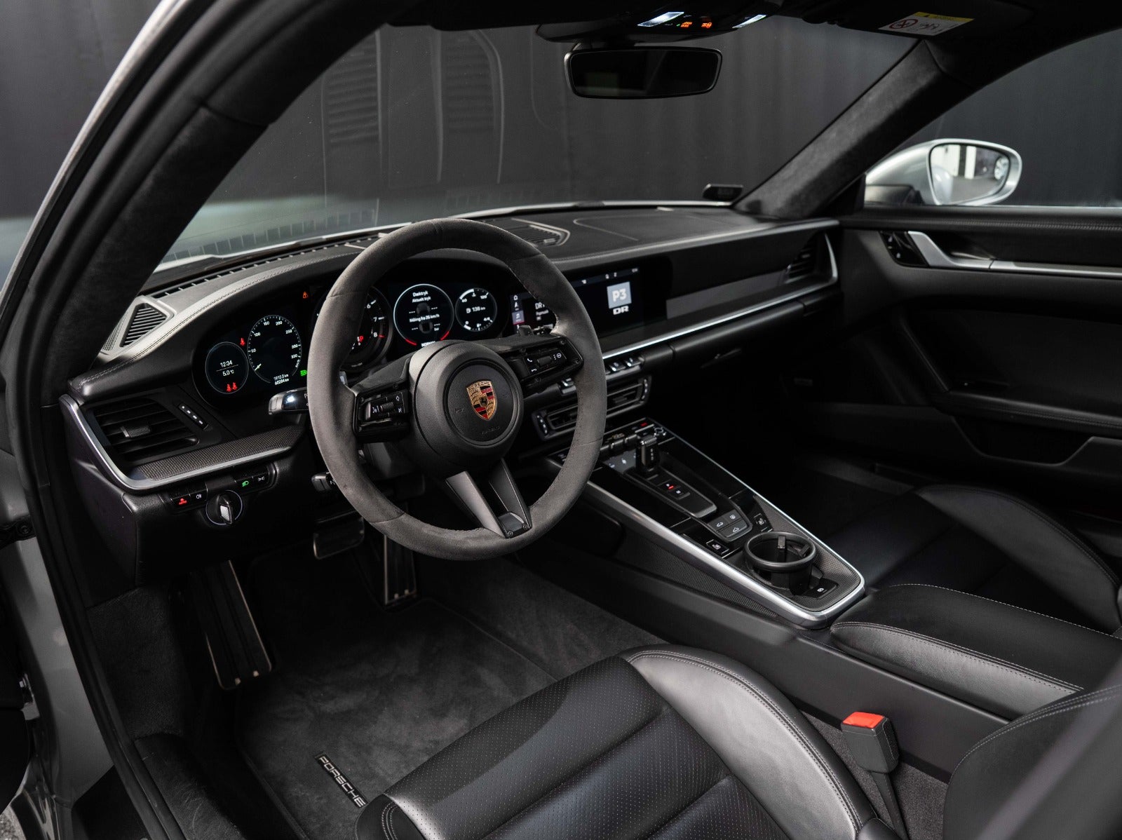 Gallery image 13 of 18