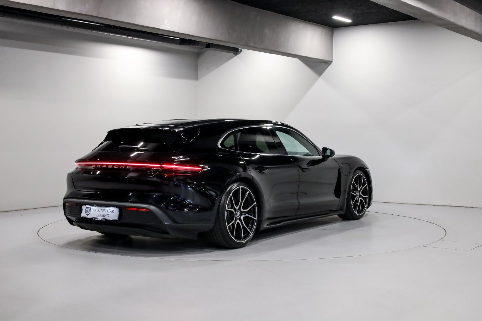 Porsche Taycan Performance+ Sport Turismo