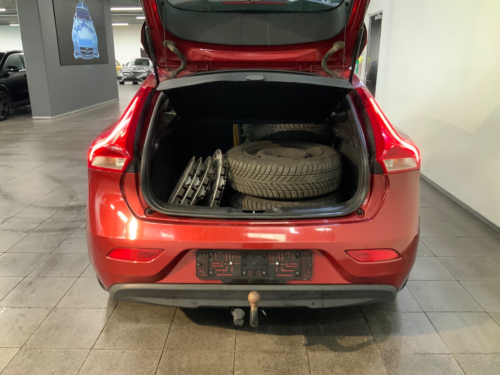 Volvo V40 (5/8)