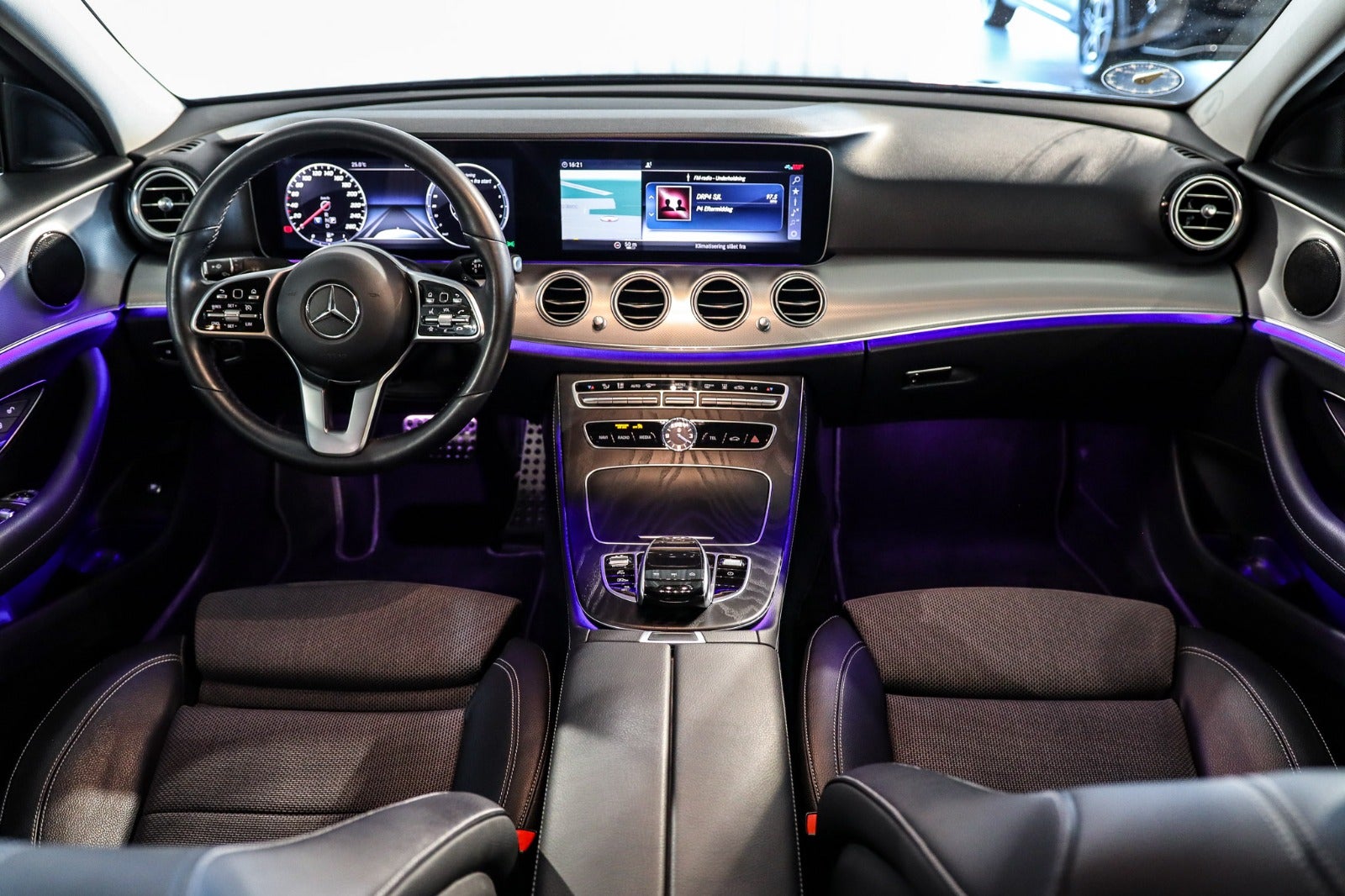 Billede af Mercedes E300 de 2,0 AMG Line aut.