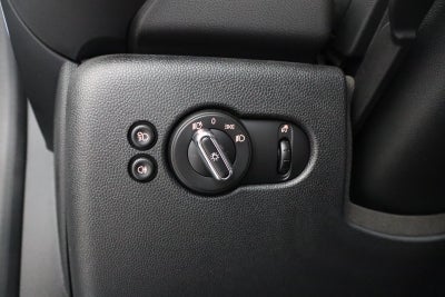 MINI Cooper SE Camden Edition