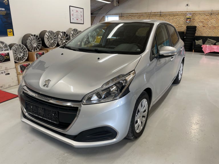 Peugeot 208 BlueHDi 100 Active