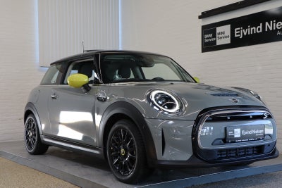 MINI Cooper SE Camden Edition