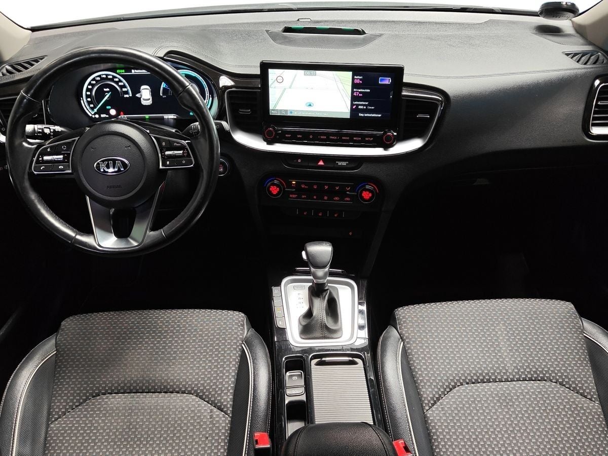 Kia XCeed PHEV Upgrade Intro DCT