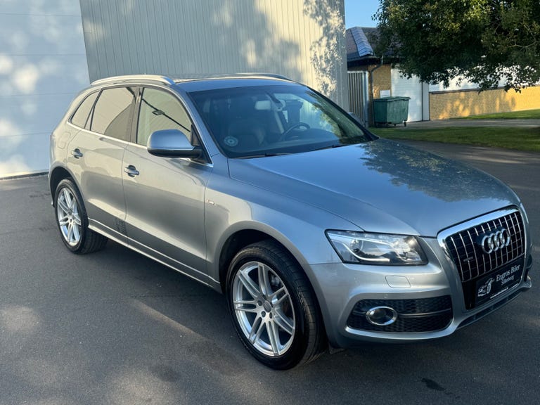 Audi Q5 TDi 240 S-line quattro S-tr. Van