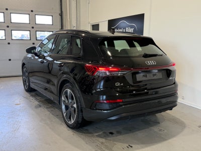 Audi Q4 e-tron S-line