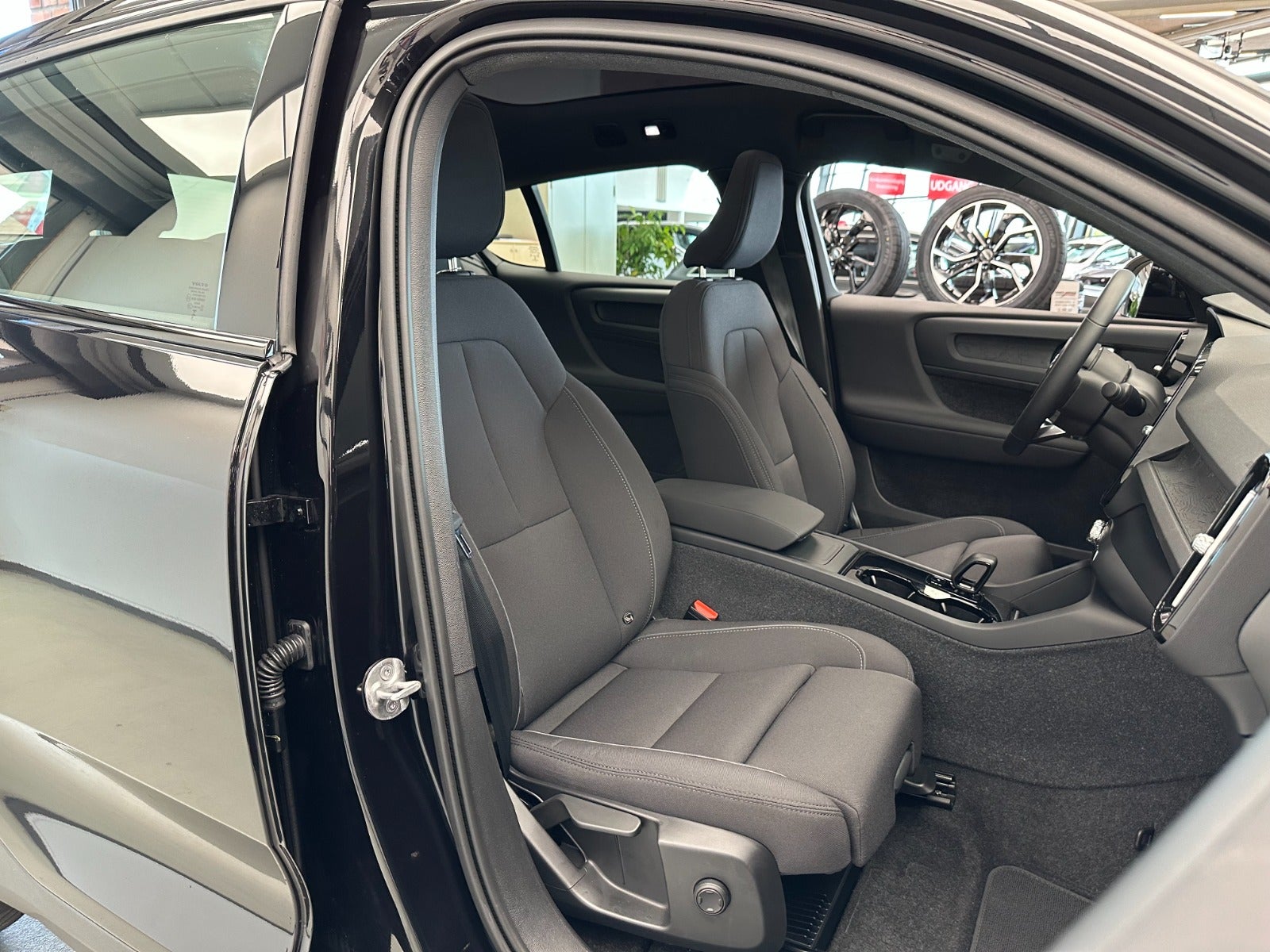 Billede af Volvo C40  P6 ReCharge Plus