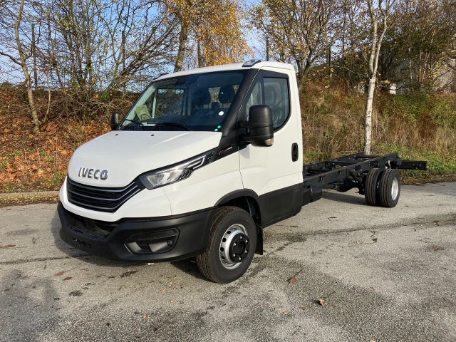 Iveco Daily 3,0 70C21H 4350mm Chassis AG8