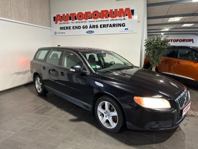 Volvo V70 2,5 T Momentum aut. Benzin aut. Automatgear modelår 2009 km 307000 Sortmetal ABS alarm, 6 