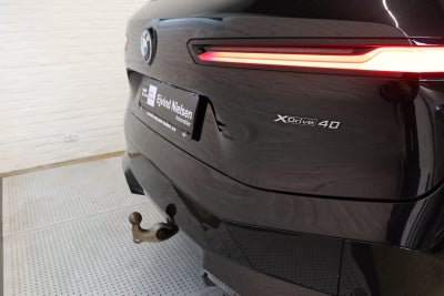 BMW iX xDrive40 Fully Charged