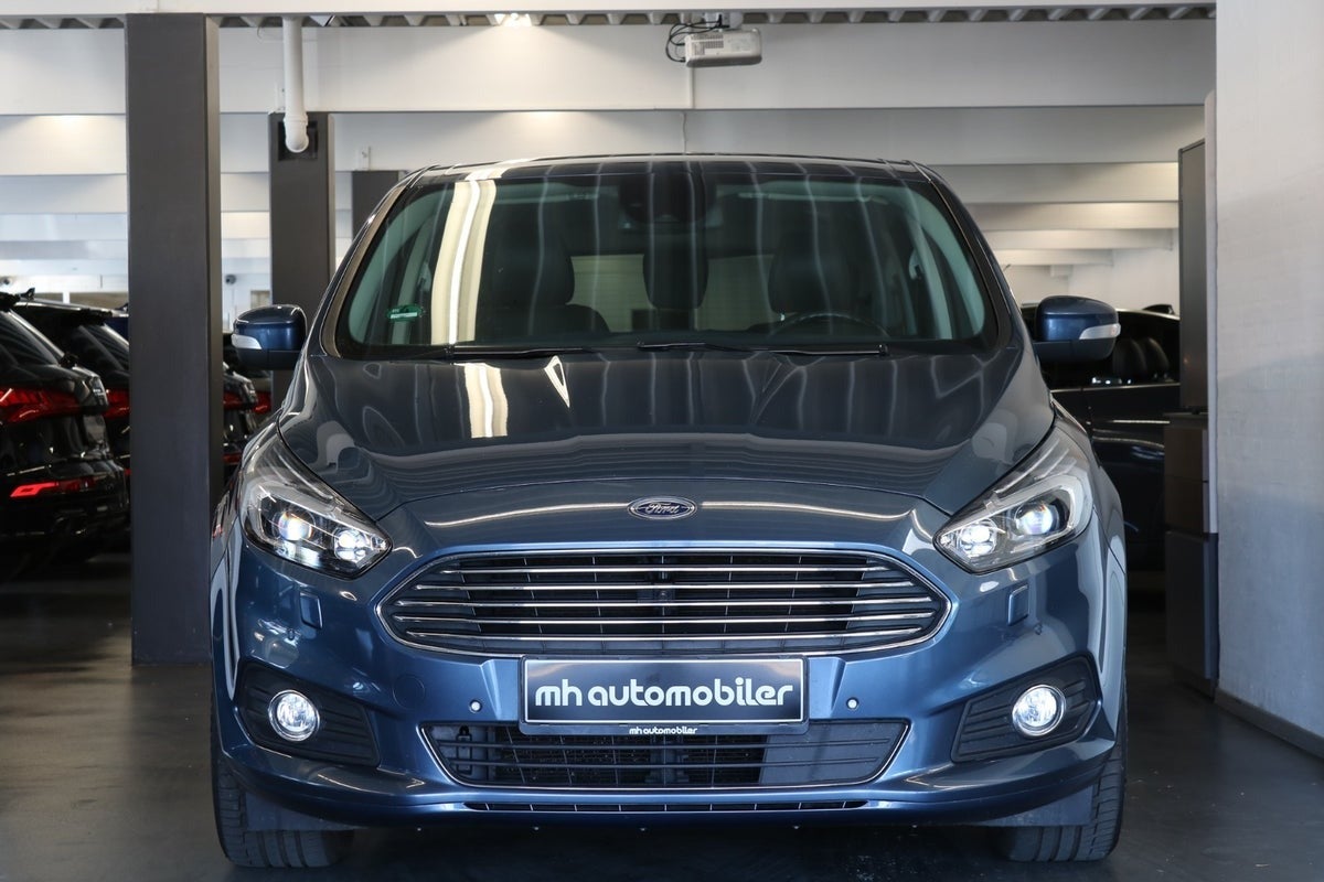 Billede af Ford S-MAX 2,0 EcoBlue Titanium aut. 7prs