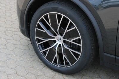 Porsche Macan 4 
