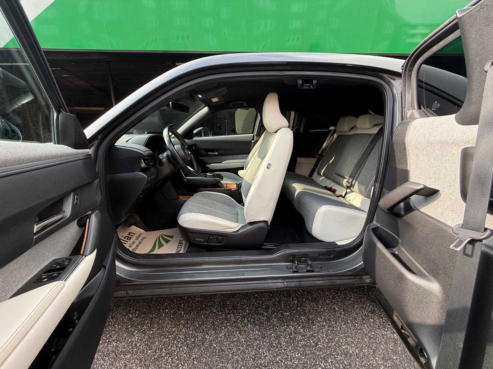 Billede af Mazda MX-30 e-SkyActiv Advantage