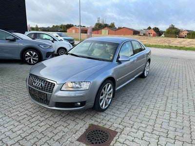 Audi A8 4,2 TDi 326 quattro Tiptr. 4d