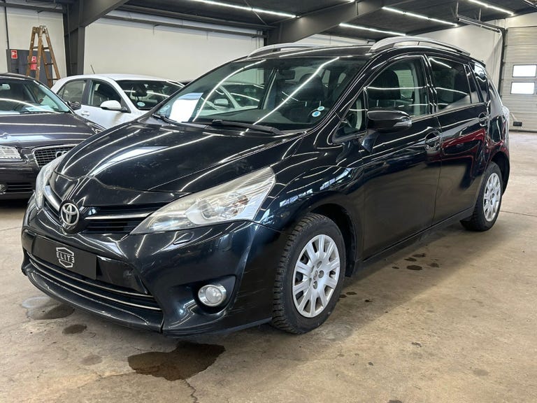 Toyota Sportsvan D-4D T2 Touch
