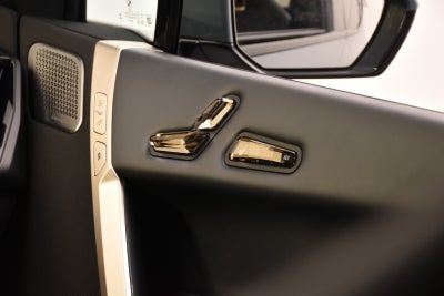 BMW iX xDrive40 Fully Charged