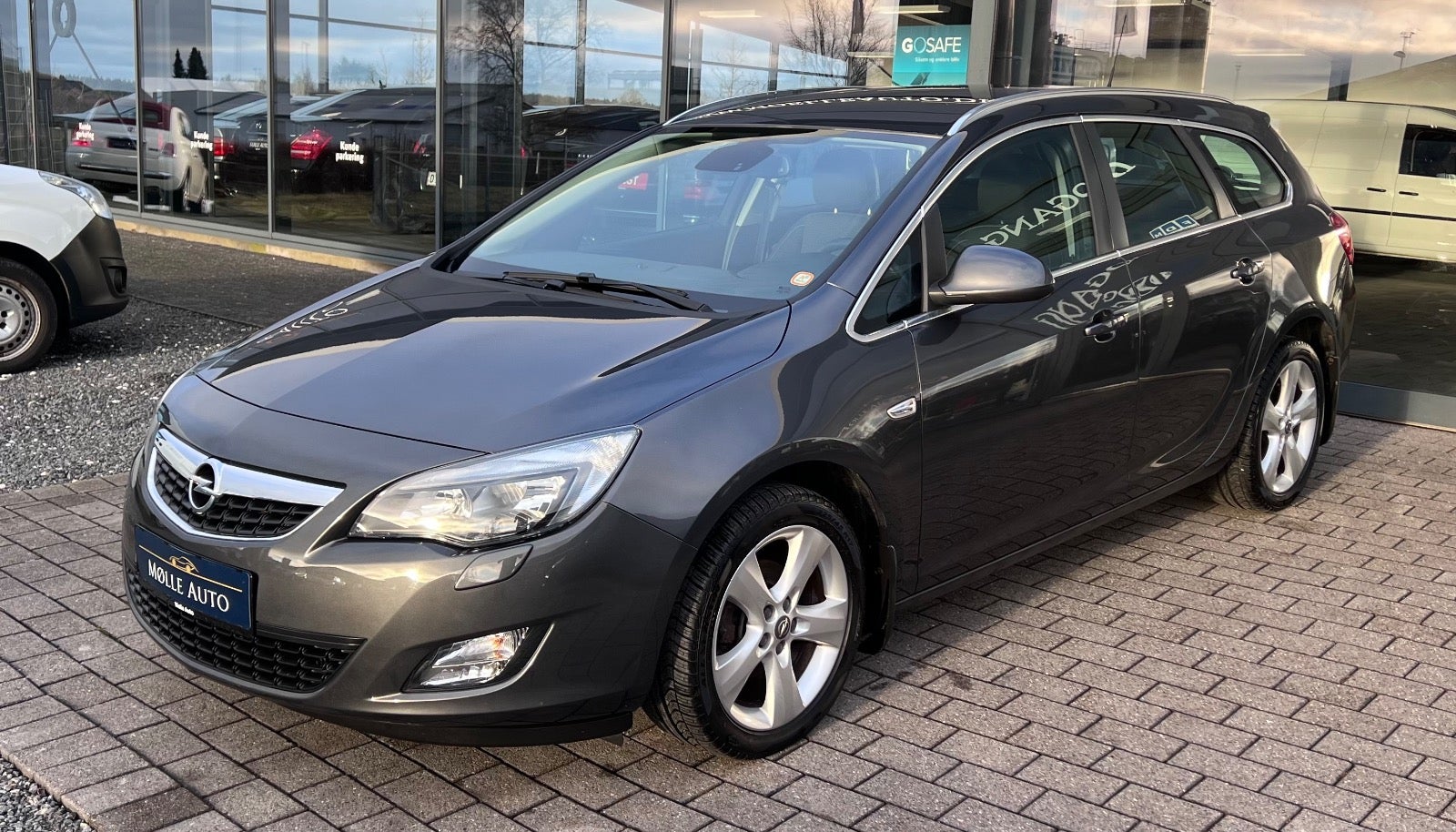 Billede af Opel Astra 1,4 T 140 Enjoy Sports Tourer