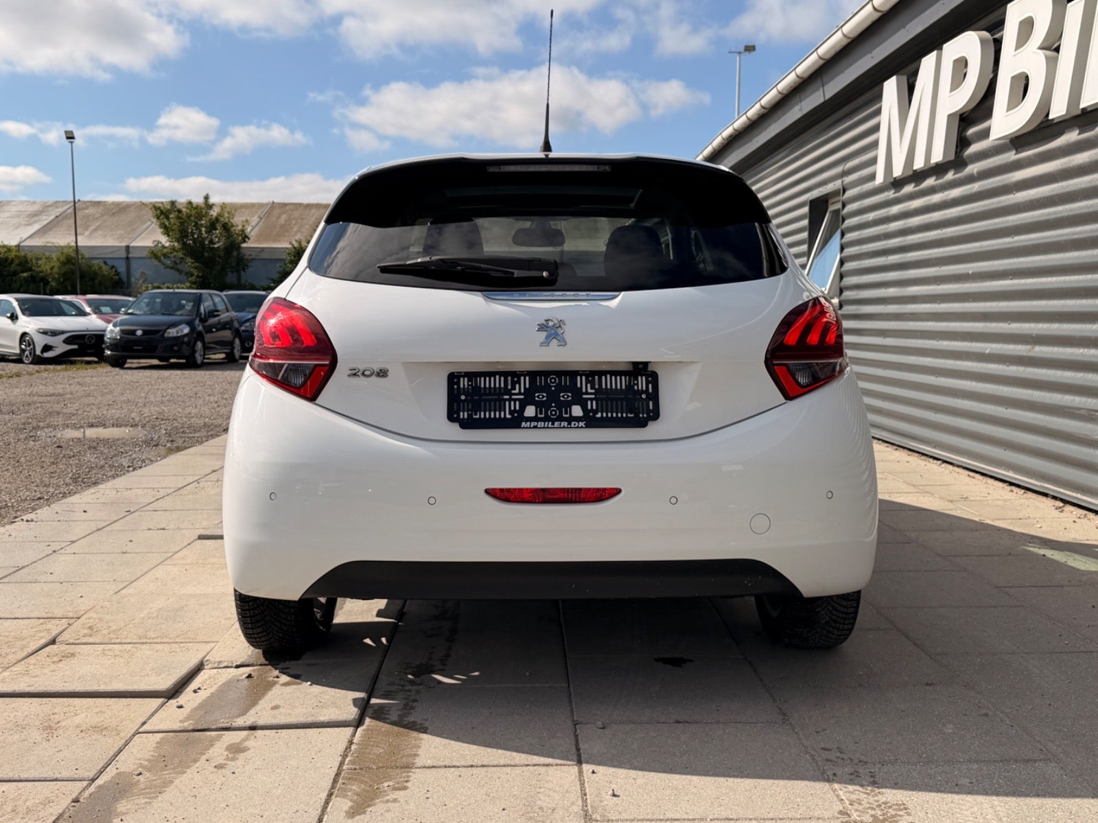 Billede af Peugeot 208 1,2 PureTech 82 Signature Sky