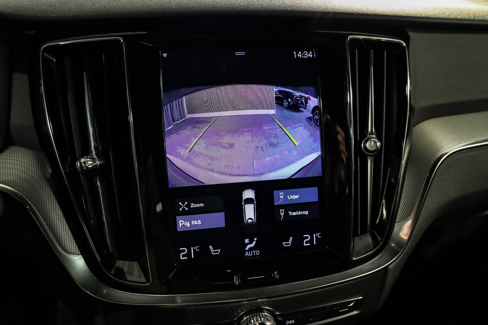 Billede af Volvo V60 2,0 T6 ReCharge R-Design aut. AWD