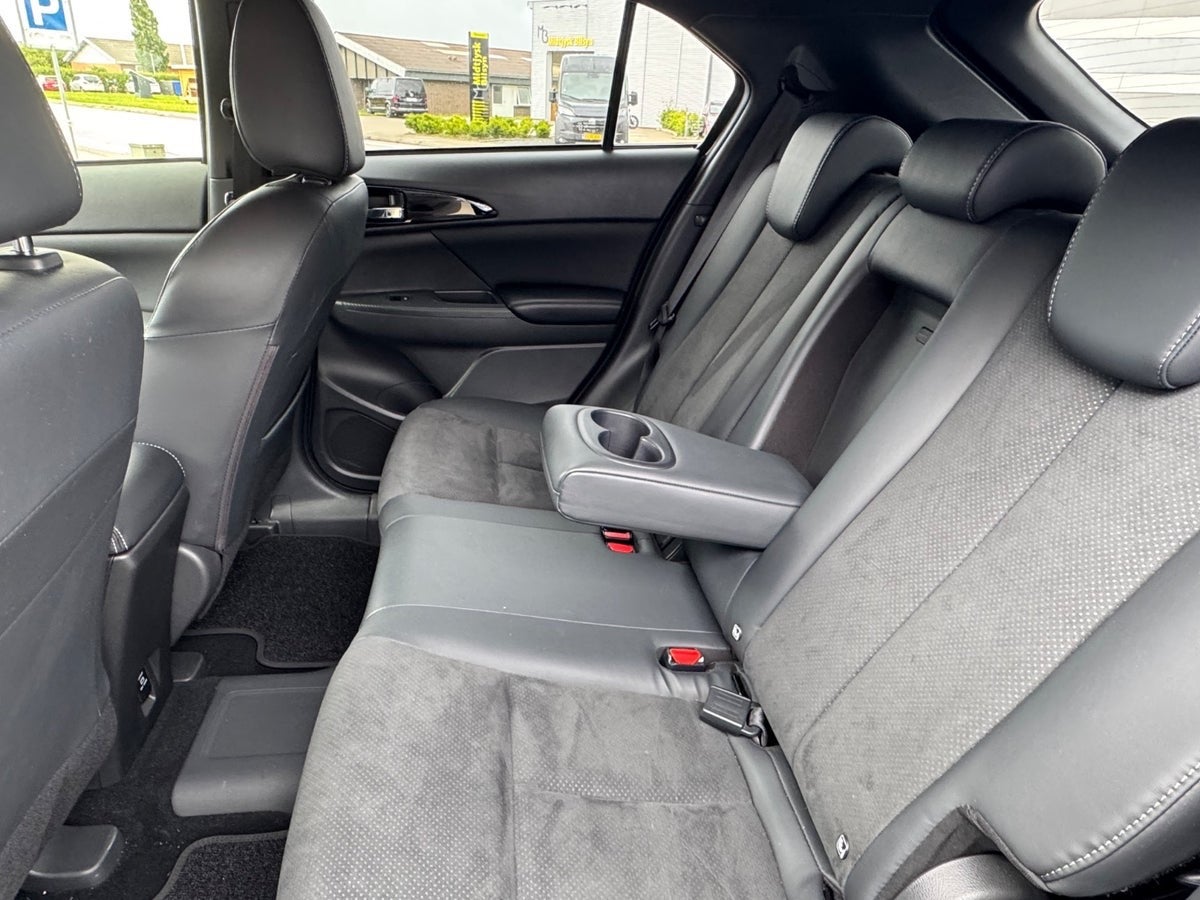 Mitsubishi Eclipse Cross PHEV Inform CVT 4WD