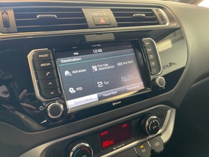 Kia Rio CVVT Attraction+