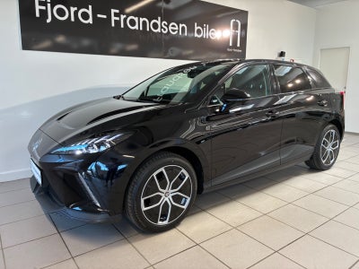 MG MG4 64 Luxury 5d