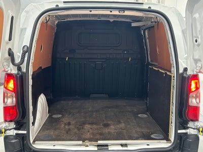 Peugeot e-Partner L1V2 Plus Van